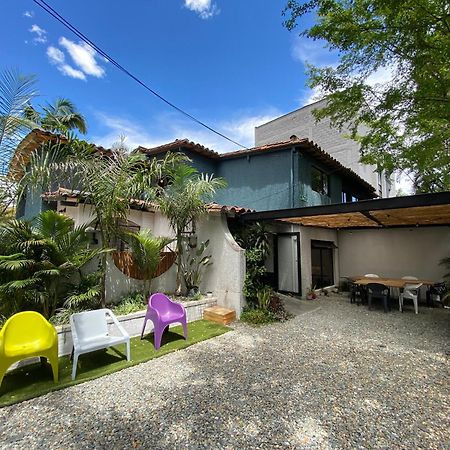 Casa Mosaiko Patio Bonito Hotel Medellín Exterior foto